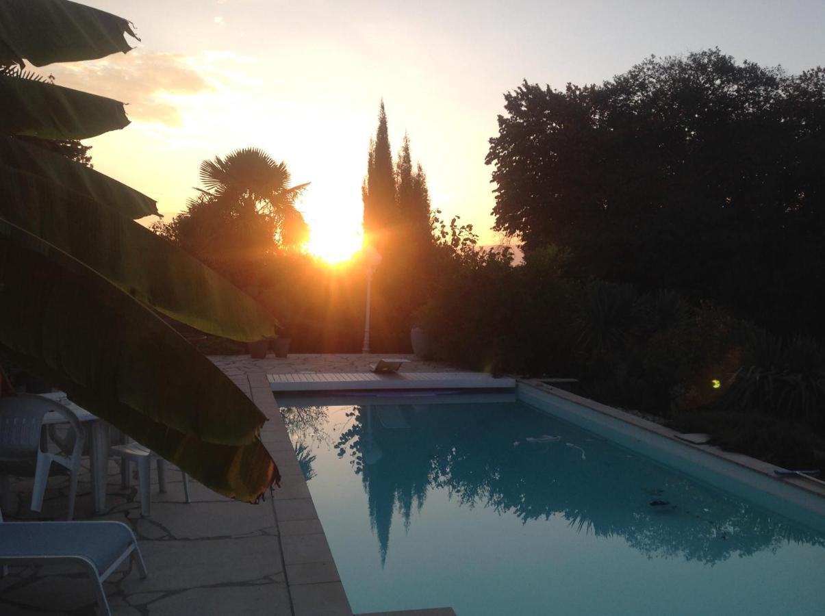 Saint-Didier-de-la-TourDomaine De La Provencale住宿加早餐旅馆 外观 照片