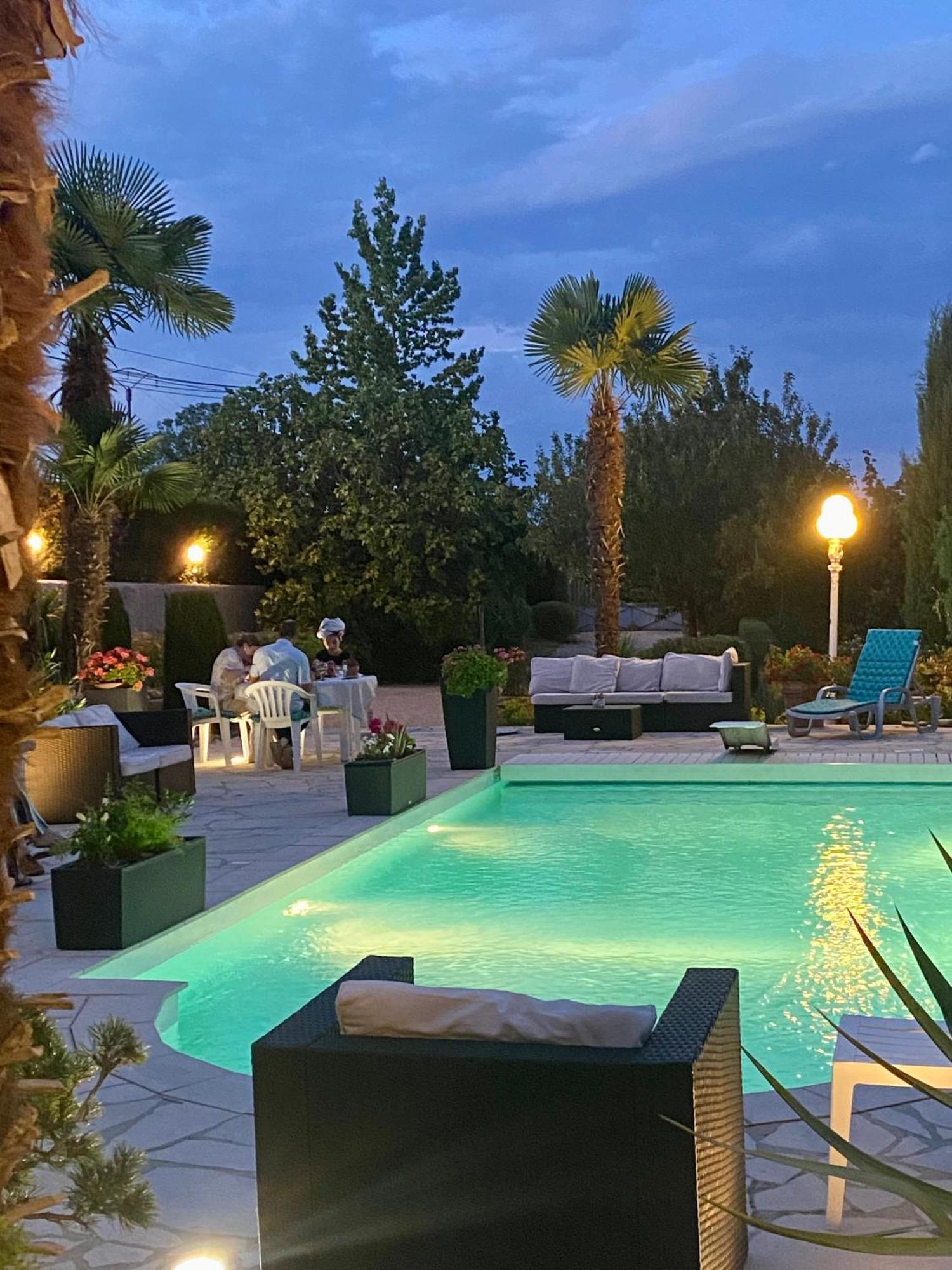 Saint-Didier-de-la-TourDomaine De La Provencale住宿加早餐旅馆 外观 照片